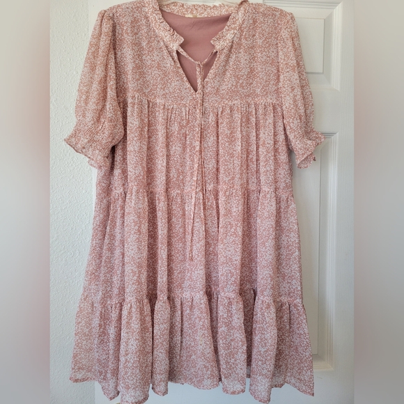 JODIFL Dresses & Skirts - JODIFL Pink Patterned Long Sleeve Dress